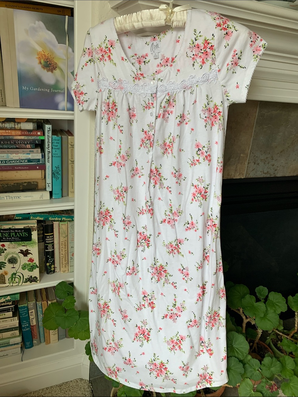 Aria White Floral Nightgown with Pink Flowers